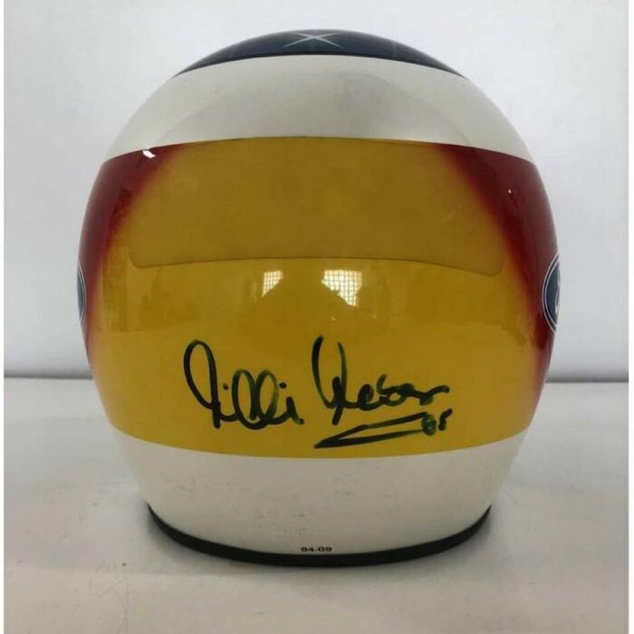Шлем с автографами гонщиков Михаэля Шумахера и Вилли Вебера, белый мрамор